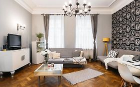 Sklodowskiej Apartment II - Loftaffair